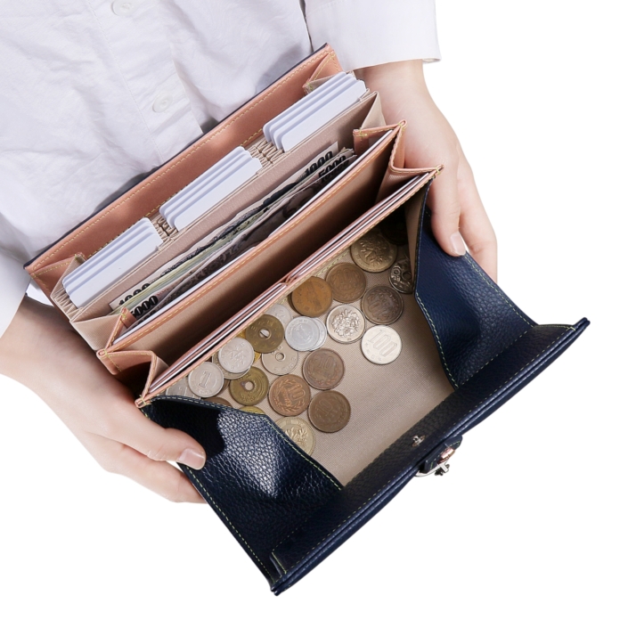 bluelock_2ndwallet_04